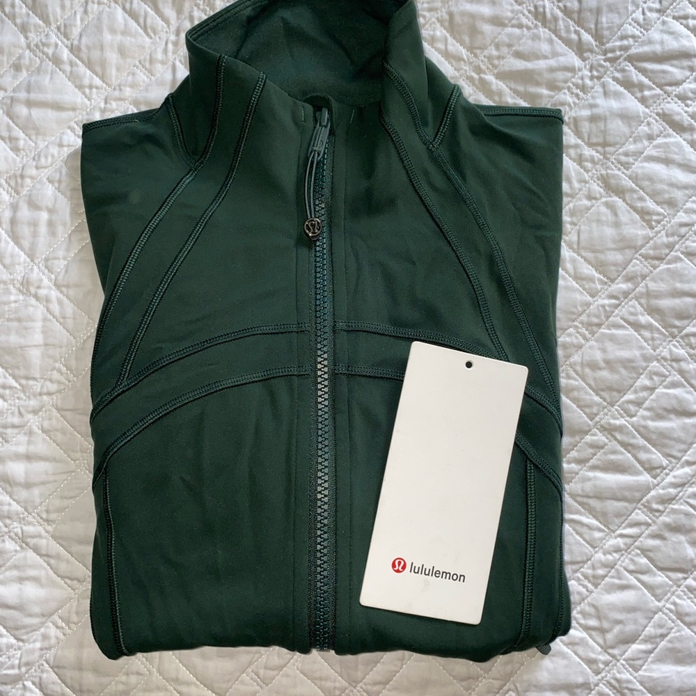 Lululemon Cropped Define Jacket